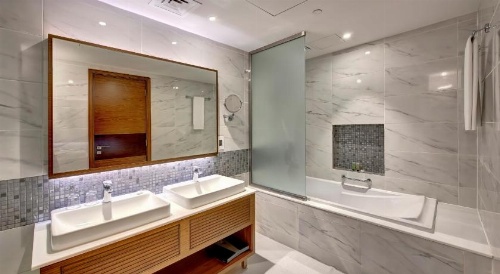 Metropolitan Hotel Dubai image 1