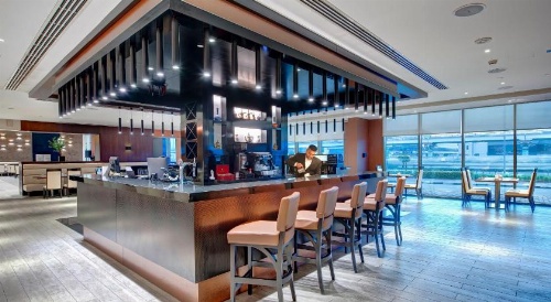 Metropolitan Hotel Dubai image 11