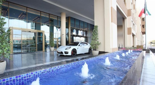 Metropolitan Hotel Dubai image 28