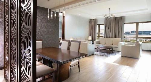 Metropolitan Hotel Dubai image 4