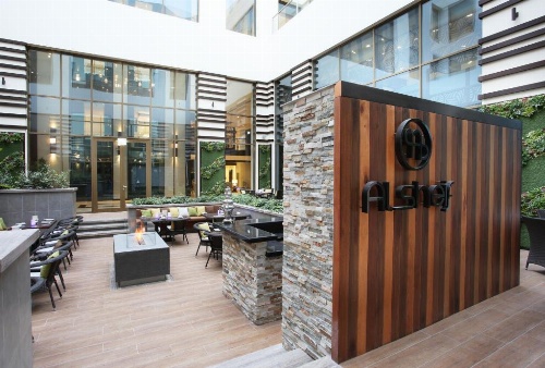 Metropolitan Hotel Dubai image 48