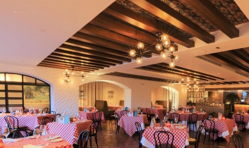 Metropolitan Hotel Dubai image 7